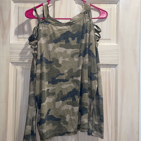 Army shirt - Picture 4 of 4